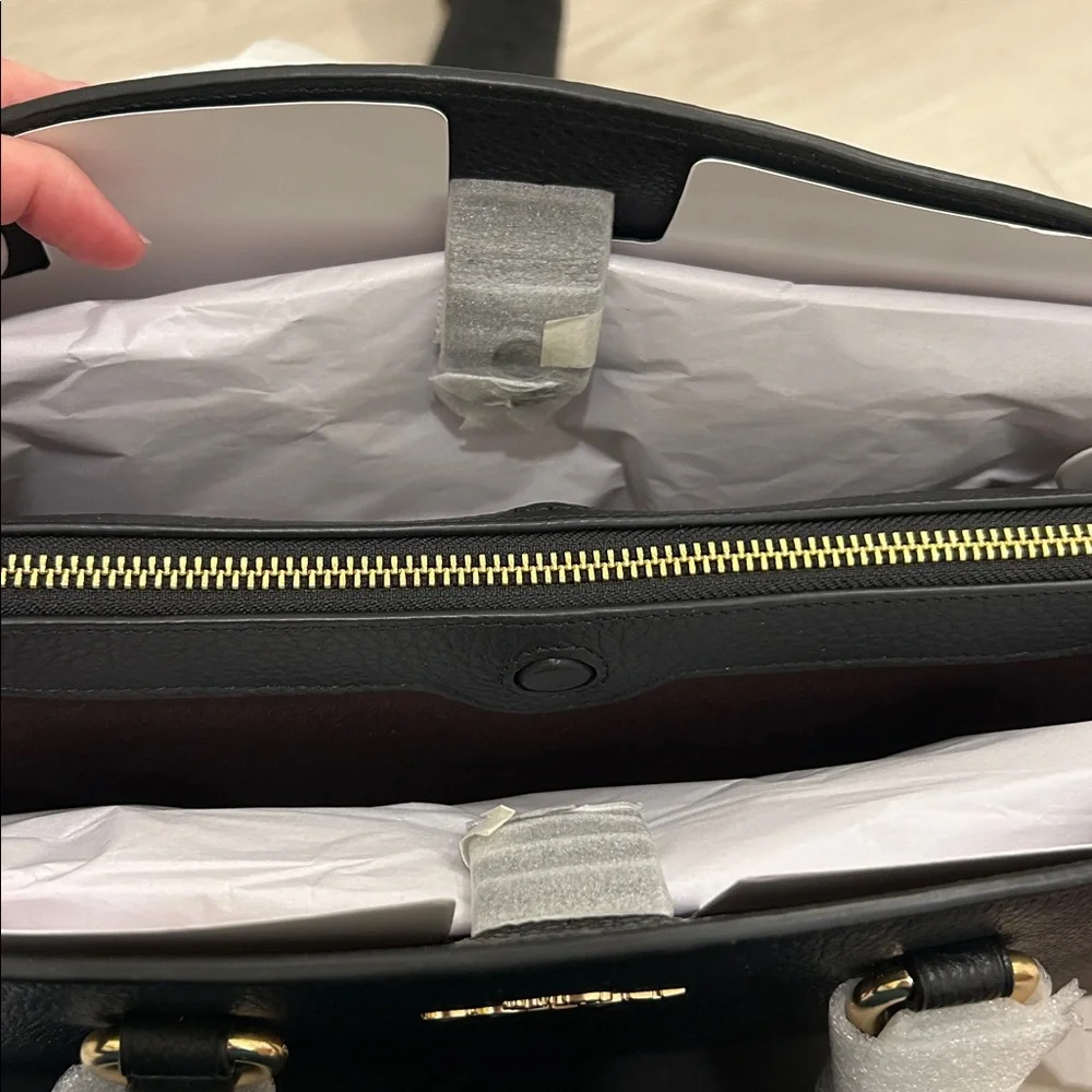 Coach (NWT) Savannah Carryall Bag - Picture 14 of 17